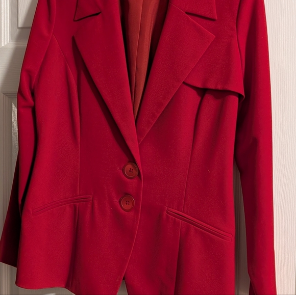 Ladies Kaida red blazer - Picture 5 of 6